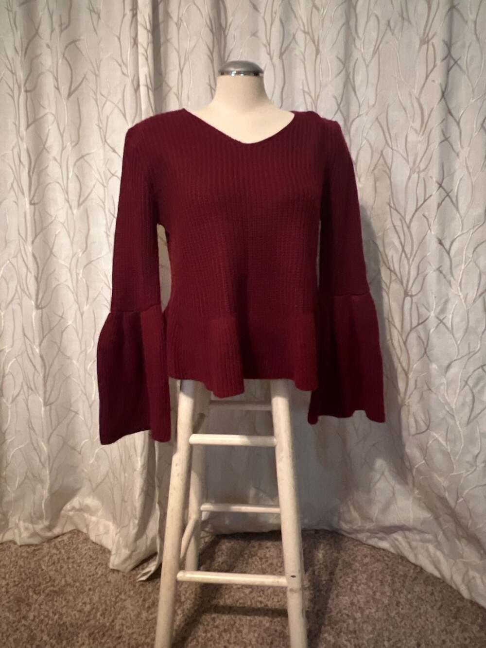 loveriche Ribbed Knit Bell Sleeve Sweater Wine Red